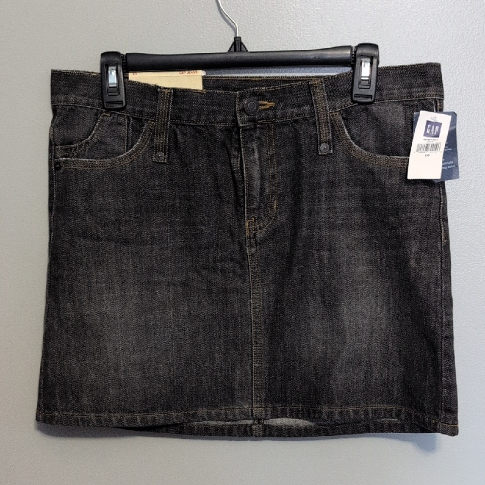 Black Gap mini skirt